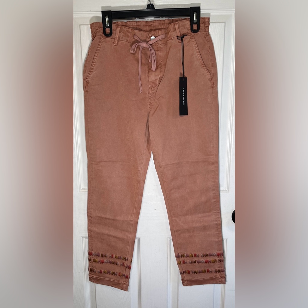 Nwt Driftwood Mauve Embroidered Stitch Cuffed Leg Khaki Pants Size L Drawstring